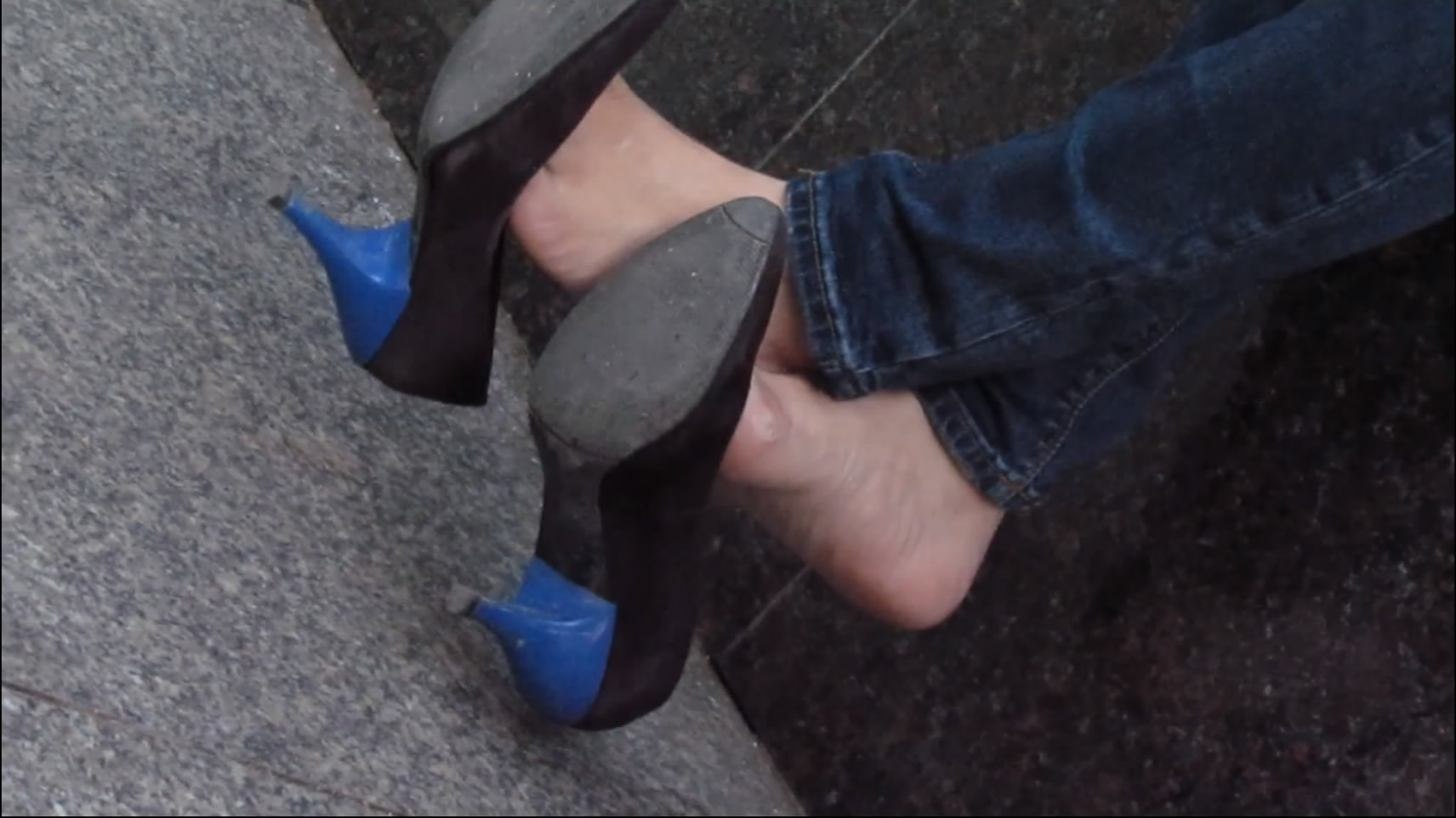 streetsnapdangl[00 00 28][20181126 233247 5]